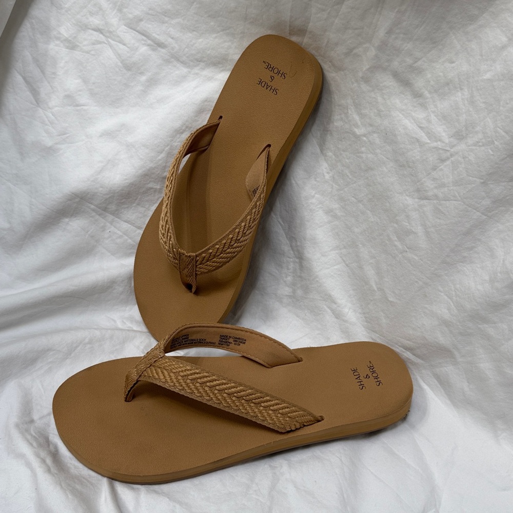 Women’s Shade & Shore Tan Braided Flip Flop “Nico” Sandals. Size 8. - Picture 2 of 16